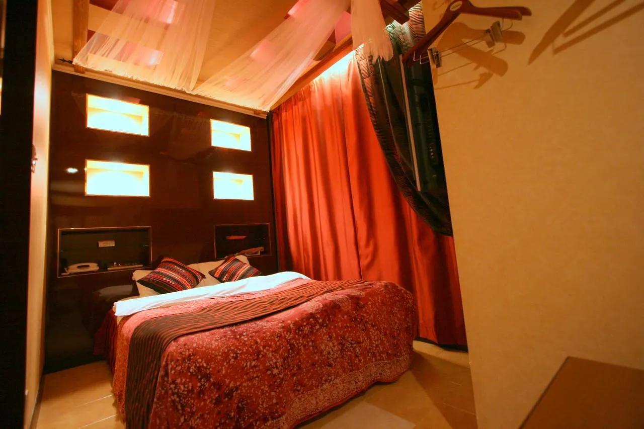 Celavie Sennichimae (Adults Only) Hotel Osaka