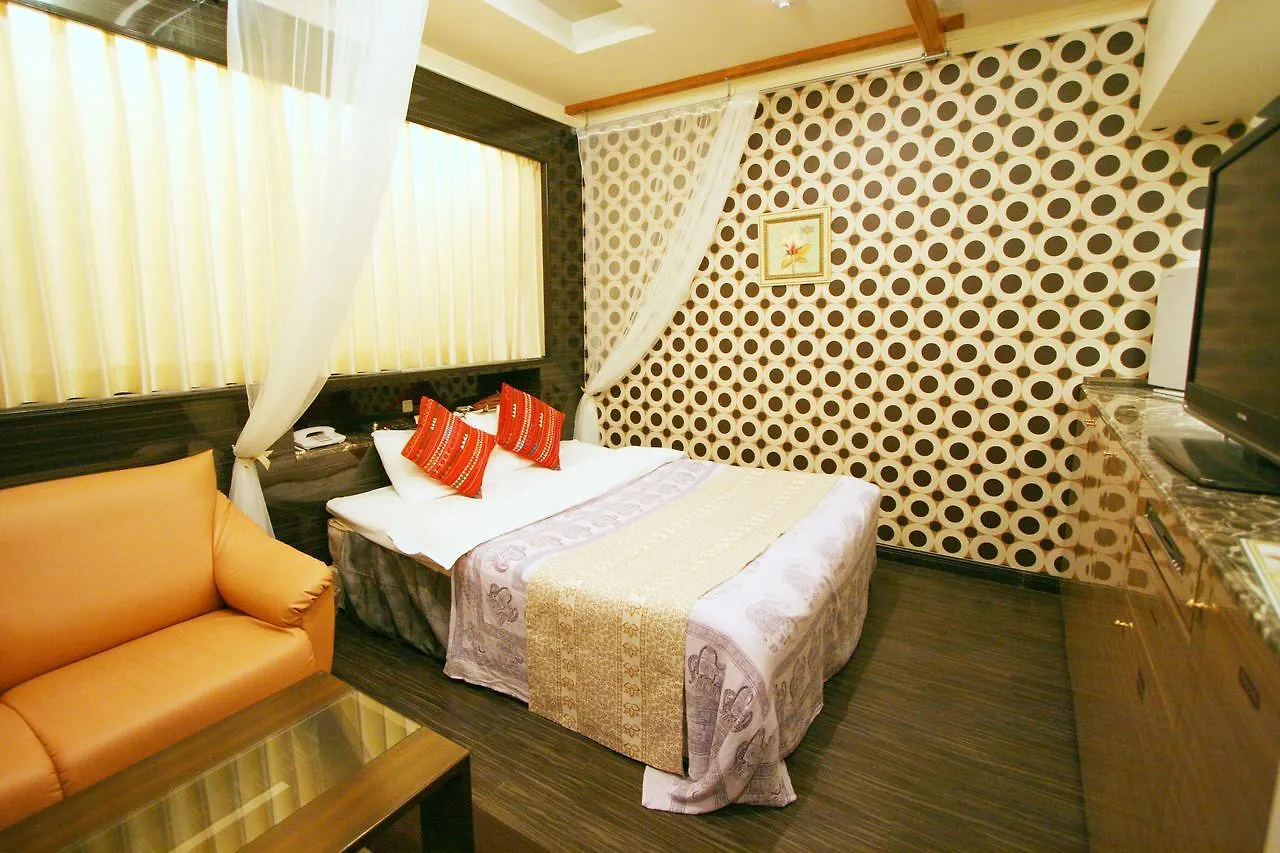 Love hotel Celavie Sennichimae (Adults Only) Hotel Osaka
