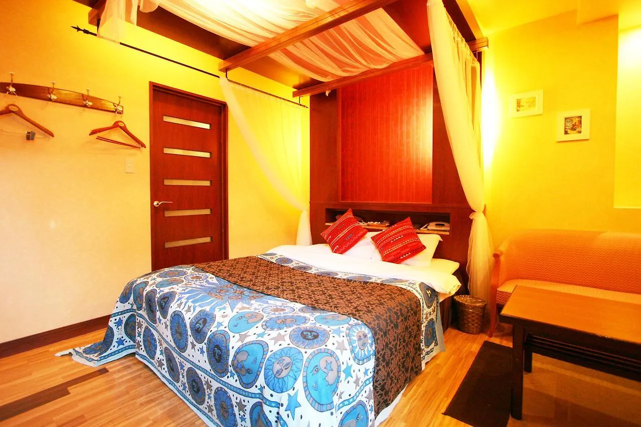 Celavie Sennichimae (Adults Only) Hotel Osaka 2*,
